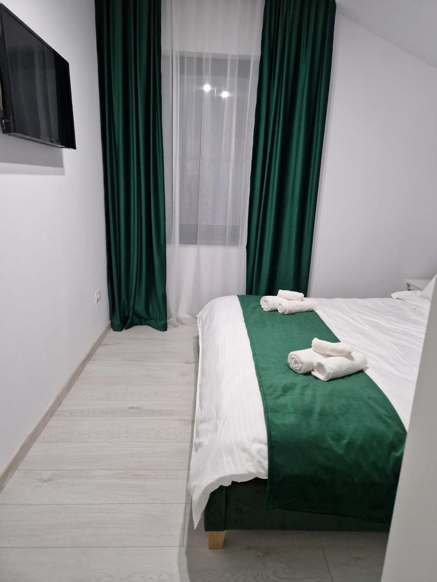Gold Tag Apartament Timişoara Buitenkant foto