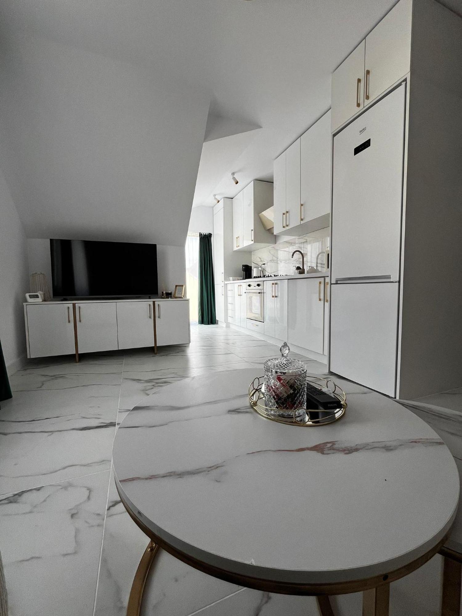 Gold Tag Apartament Timişoara Buitenkant foto